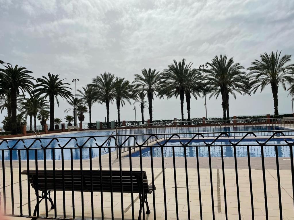 Las Palmeras Algarrobo Costa Bagian luar foto